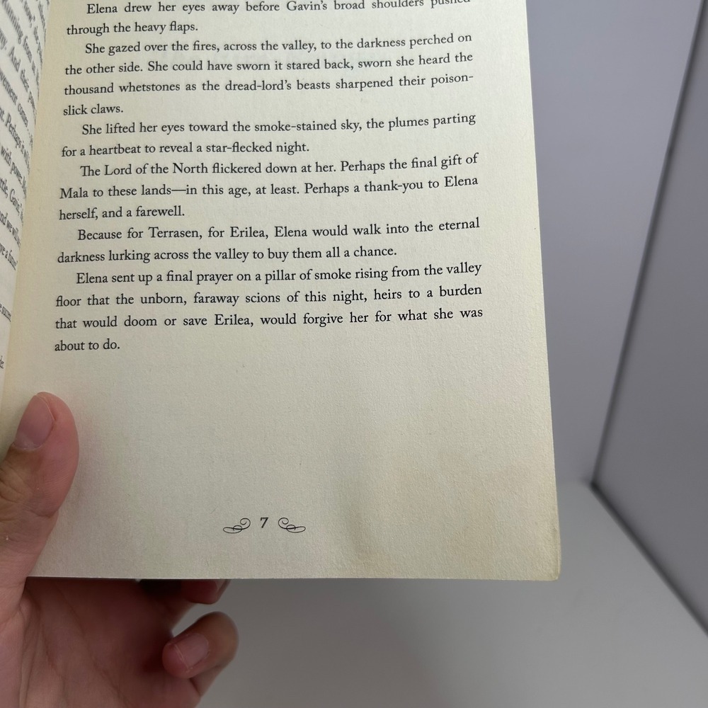 Empire of Storms Paperback by Sarah J. Maas Throne of Glass - Picture 16 of 16